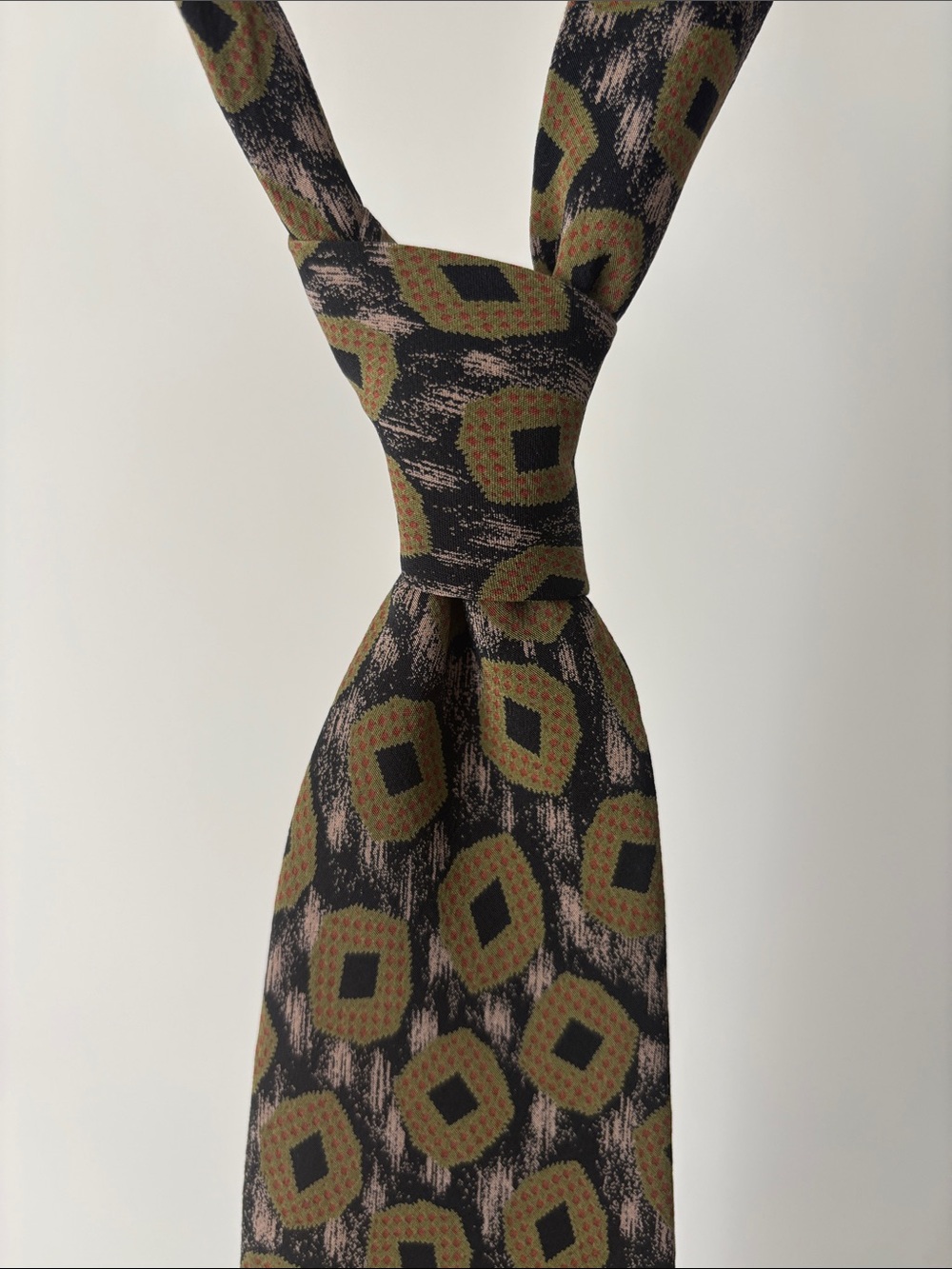 Christian Dior Monsieur Vintage 100% Silk Tie Geometric Olive Black Canada